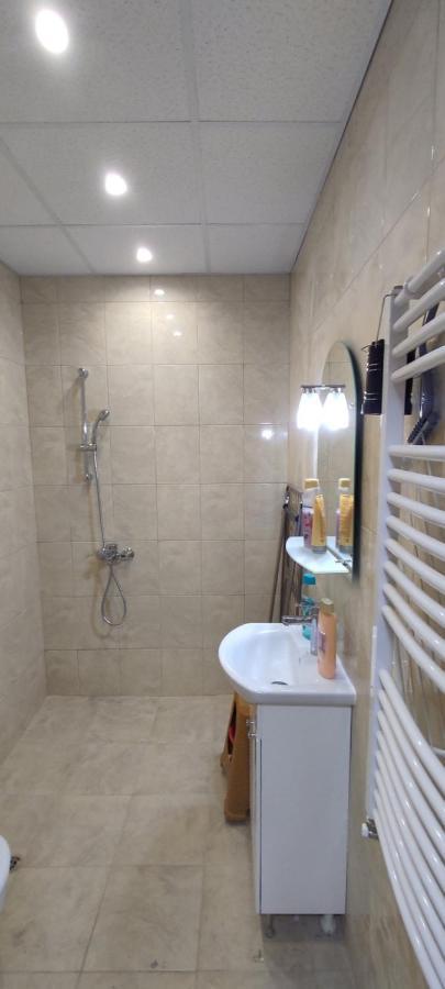 Apartament Luxury And Stylish Apartmen, Metro Station Obelya Sofia
